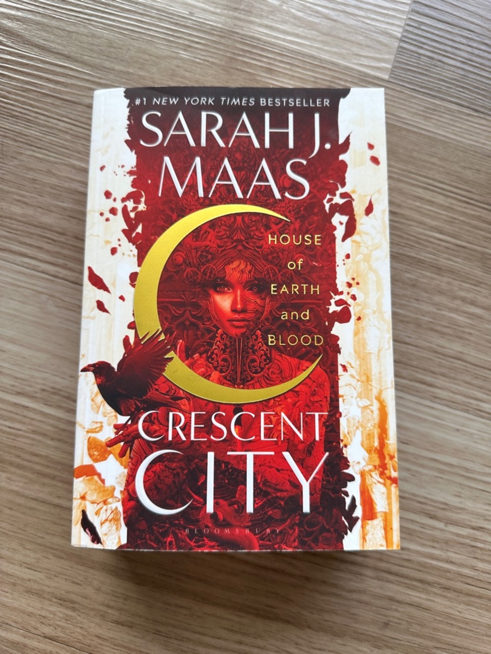 Sarah J. Maas - Crescent City: House of Earth and Blood